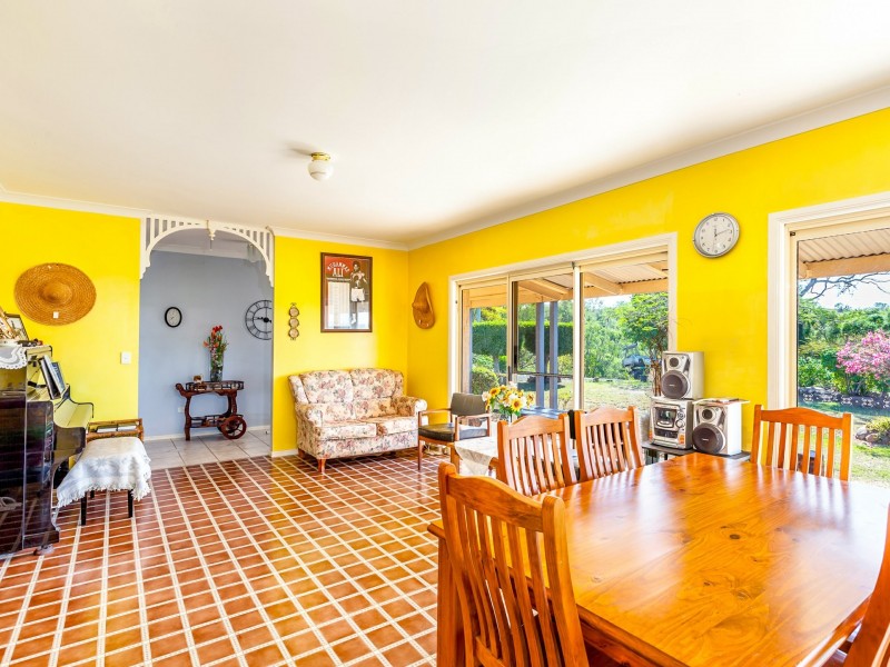 16 Weier Rd, Plainland QLD 4341
