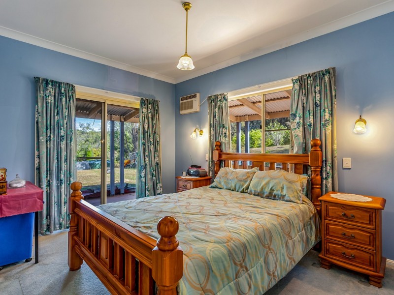 16 Weier Rd, Plainland QLD 4341
