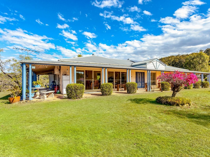 16 Weier Rd, Plainland QLD 4341