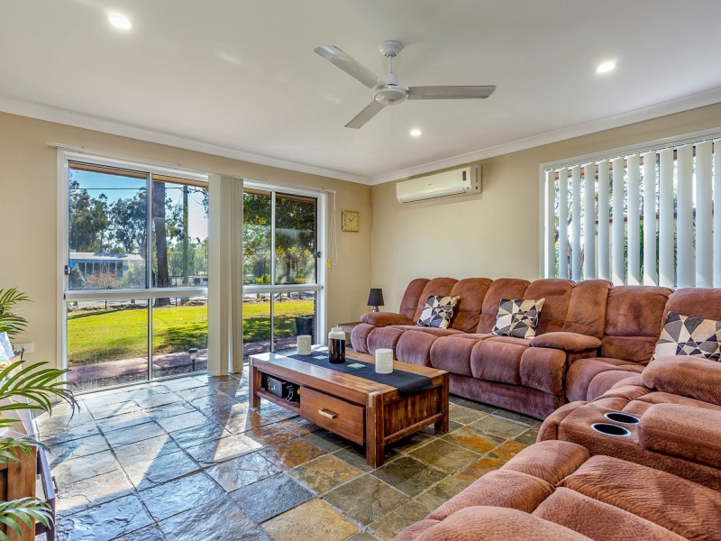 75 Walnut Dr, Brightview QLD 4311
