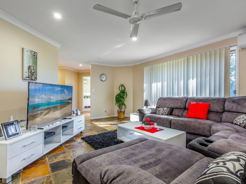 75 Walnut Dr, Brightview QLD 4311