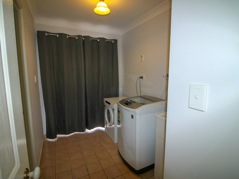 34 Laurette Dr, Glenore Grove QLD 4342