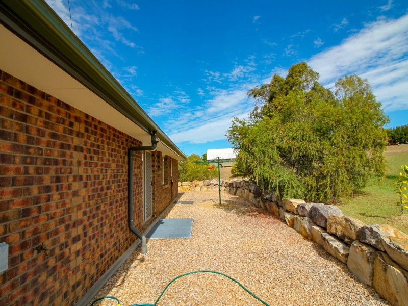34 Laurette Dr, Glenore Grove QLD 4342