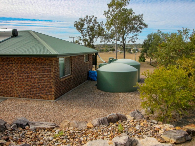 34 Laurette Dr, Glenore Grove QLD 4342