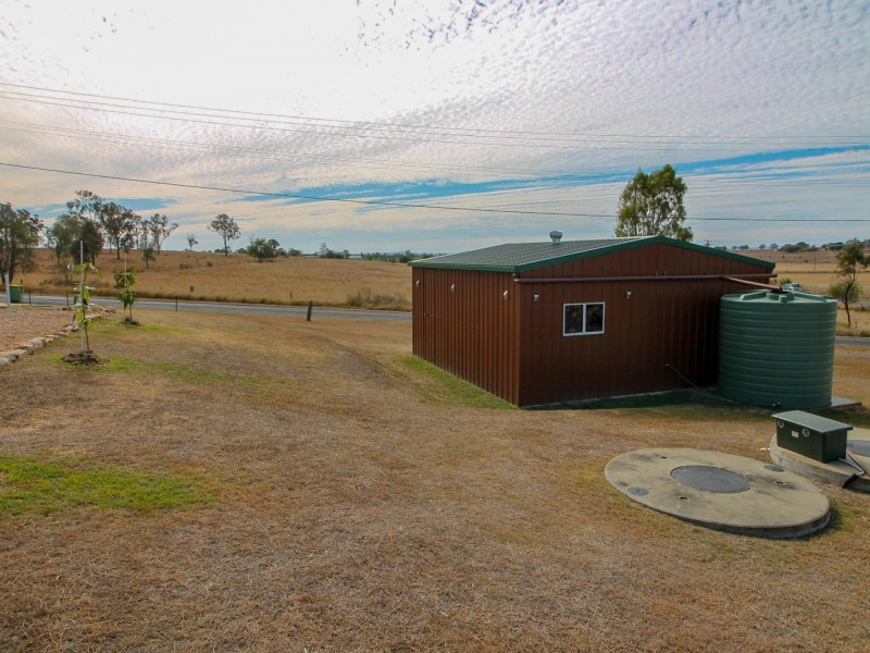 34 Laurette Dr, Glenore Grove QLD 4342