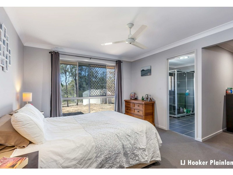 123 Peta Drive, Woodlands QLD 4343