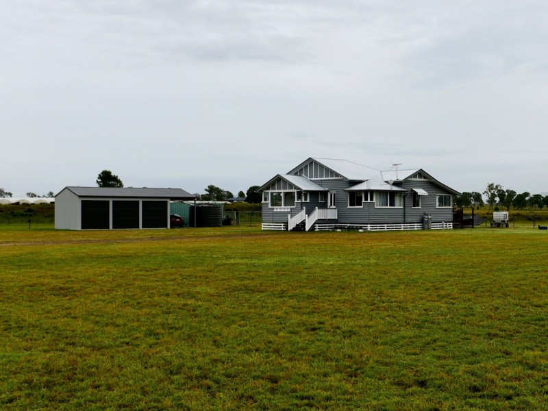 204 Watsons Rd, Mount Tarampa QLD 4311