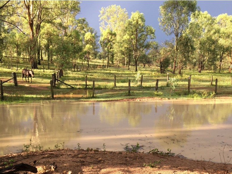 130 Thallon Rd, Kensington Grove QLD 4341