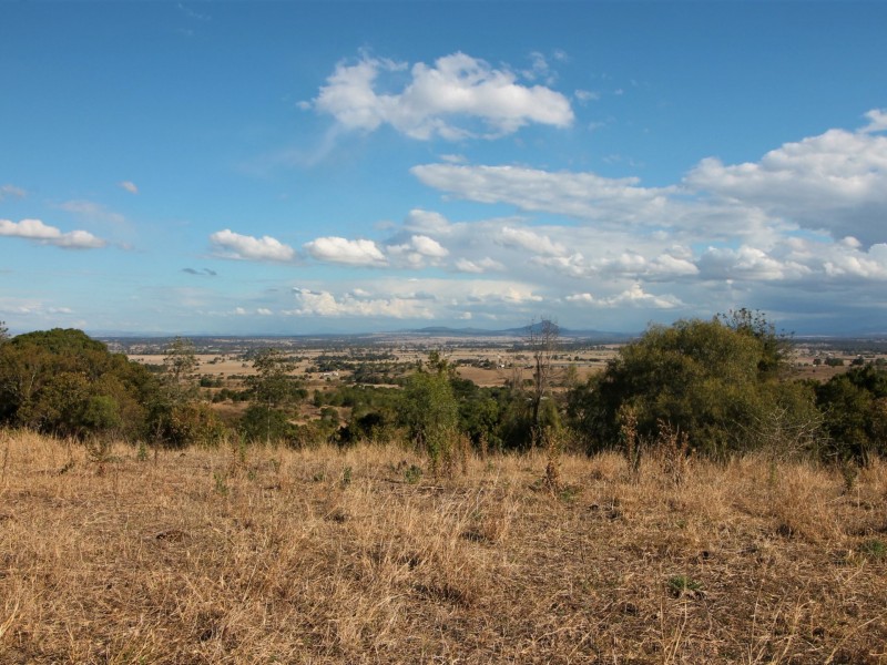 169-189 Keates Rd, Tallegalla QLD 4340