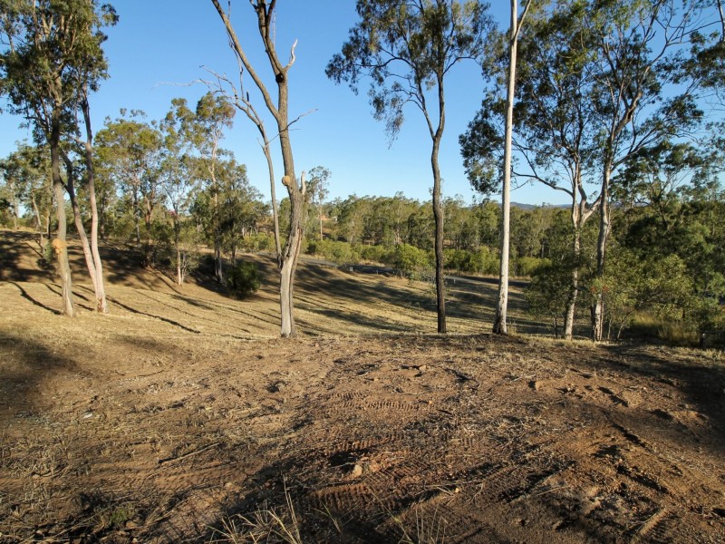 65 Peta Drive, Woodlands QLD 4343