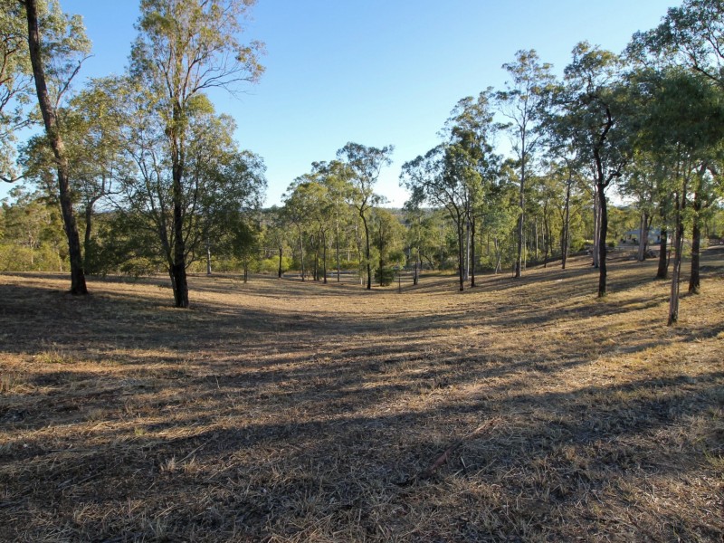 65 Peta Drive, Woodlands QLD 4343