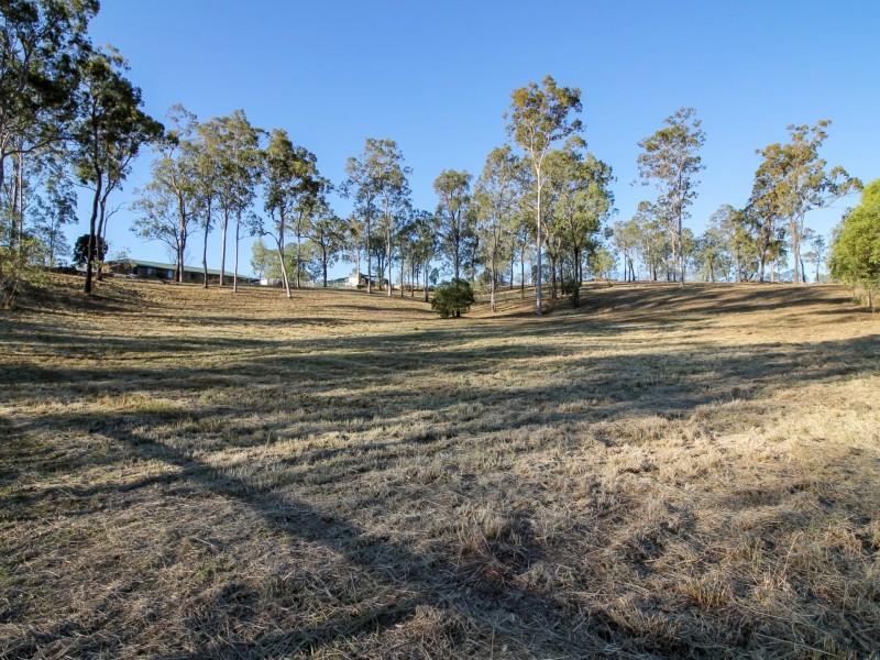 65 Peta Drive, Woodlands QLD 4343