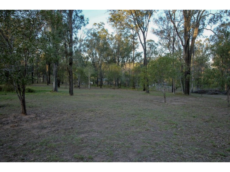 5 Richwood Court, Kensington Grove QLD 4341