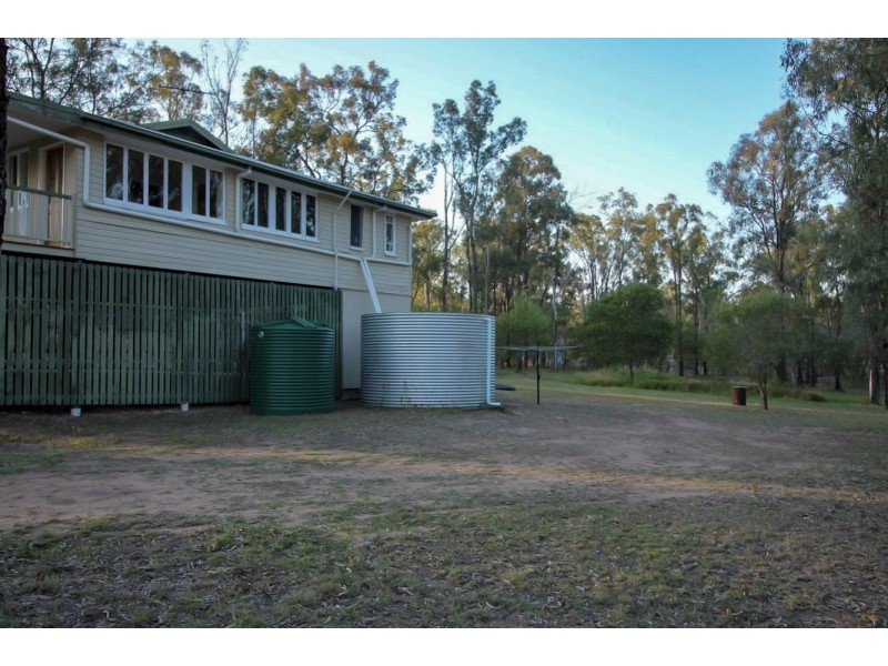 5 Richwood Court, Kensington Grove QLD 4341