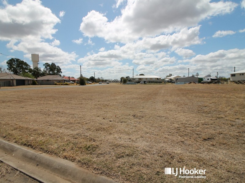 3 Jeannine Dr, Forest Hill QLD 4342