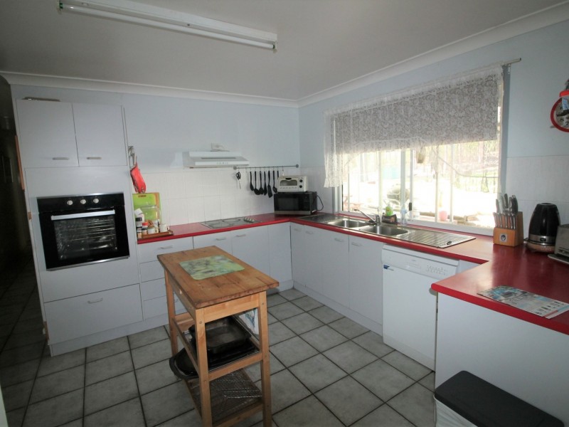 17 Andrews Ct, Regency Downs QLD 4341