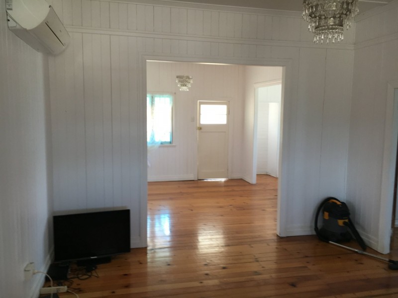19 Jahn Dr, Glenore Grove QLD 4342