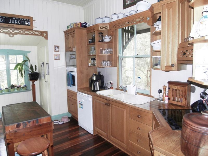 5 Kessling Drive, Laidley QLD 4341