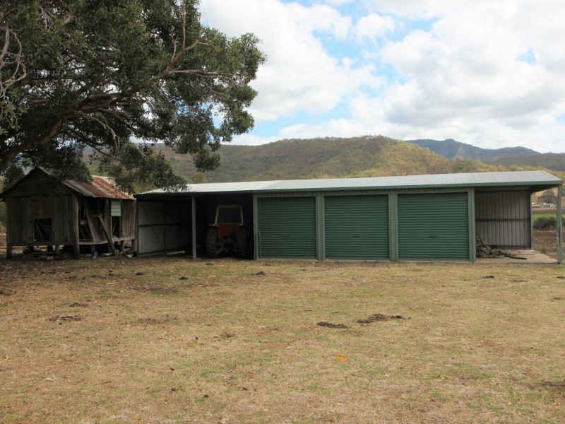 279 Mulgowie Rd, Townson QLD 4341
