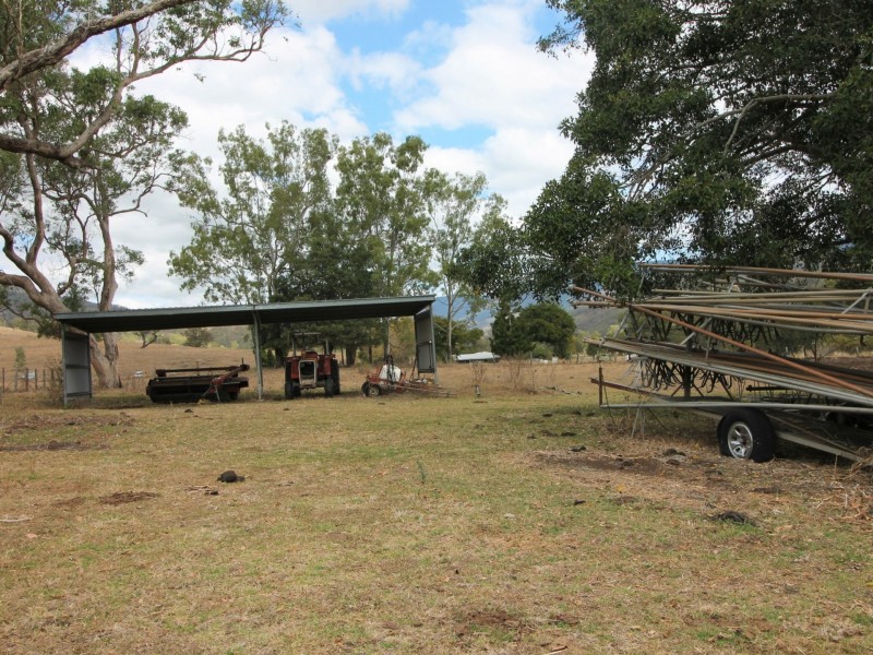 279 Mulgowie Rd, Townson QLD 4341