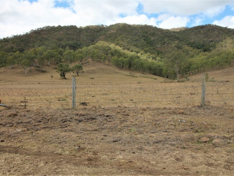 279 Mulgowie Rd, Townson QLD 4341