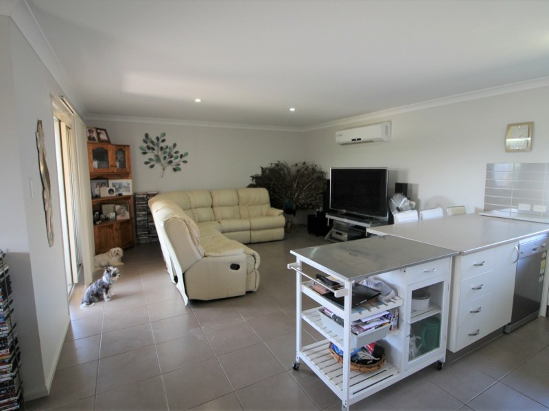 15 Blaxland Ct, Laidley North QLD 4341