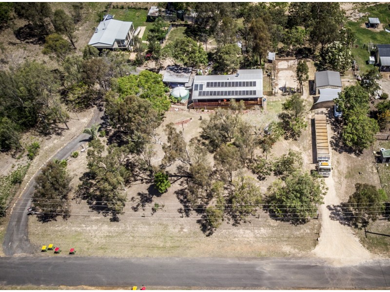 10 Calendula Ct, Regency Downs QLD 4341