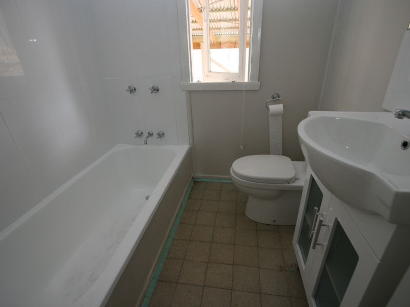 Kensington Grove QLD 4341