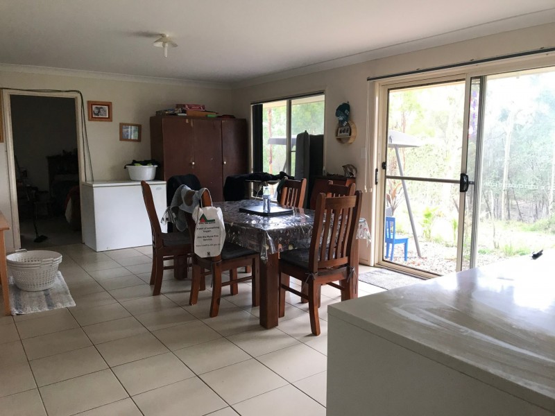 33 Andrews Ct, Regency Downs QLD 4341