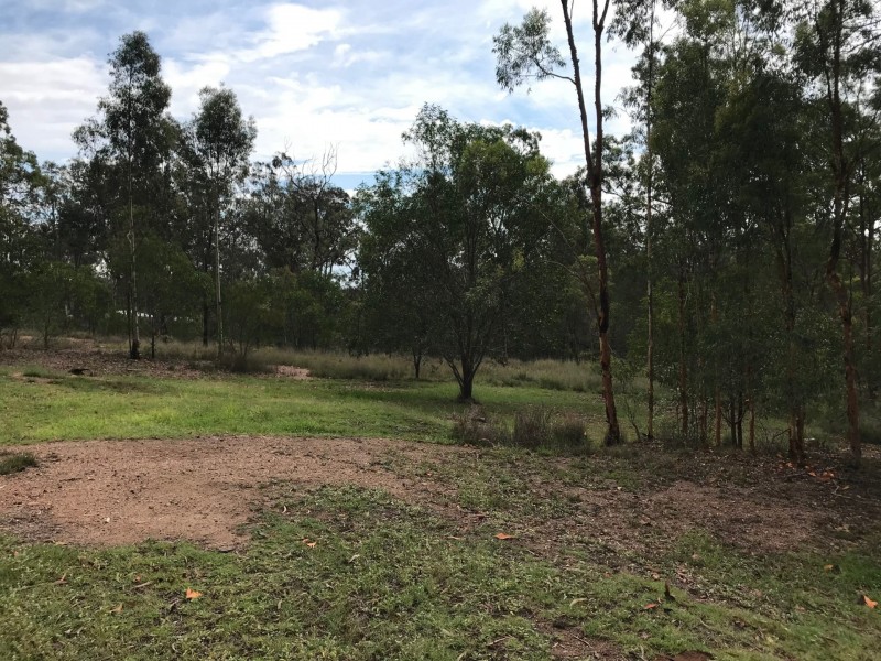 33 Andrews Ct, Regency Downs QLD 4341