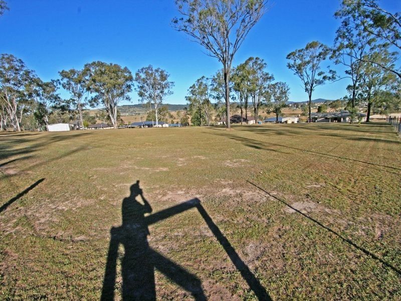 Kensington Grove QLD 4341