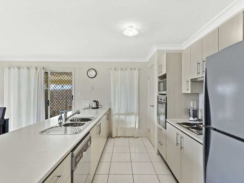 9 Graham Court, Hatton Vale QLD 4341