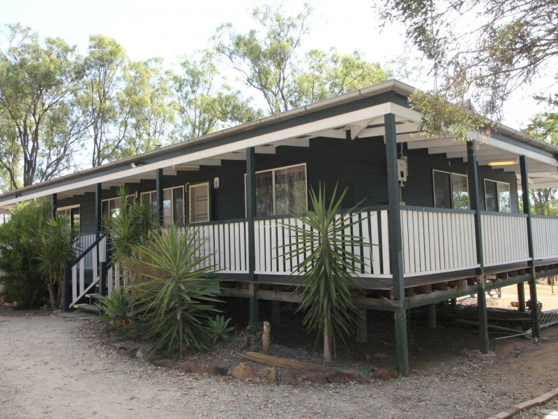 7 Highland Gr, Kensington Grove QLD 4341