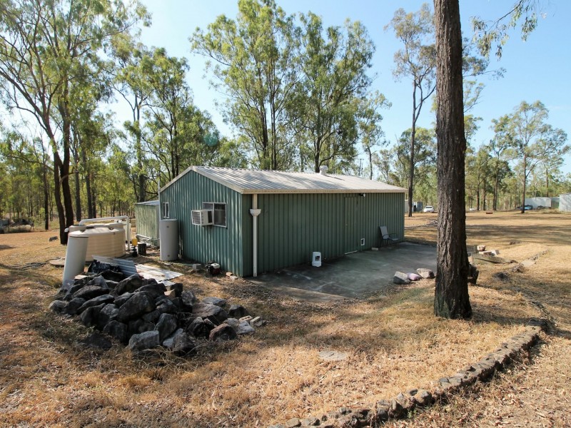7 Highland Gr, Kensington Grove QLD 4341