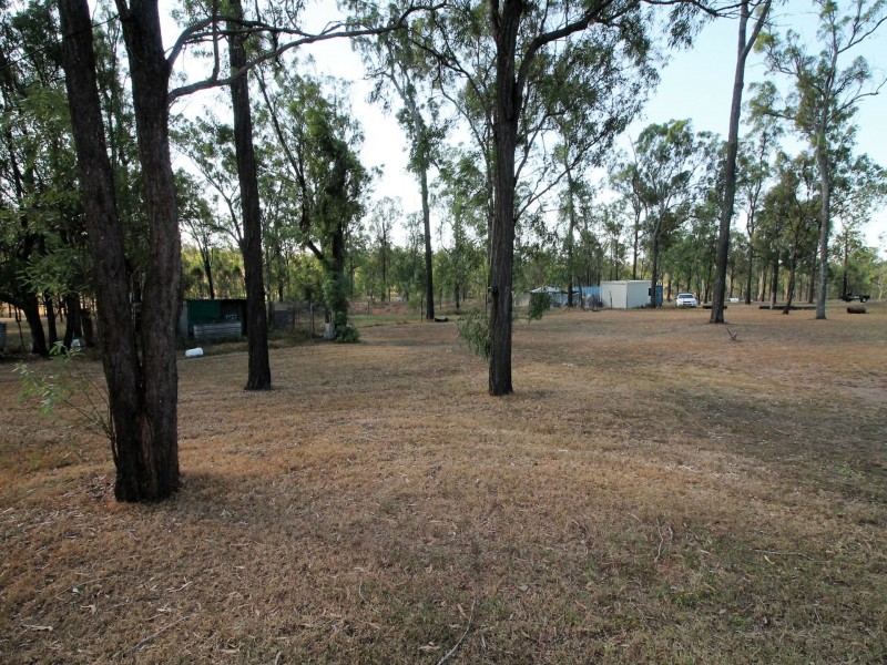 7 Highland Gr, Kensington Grove QLD 4341