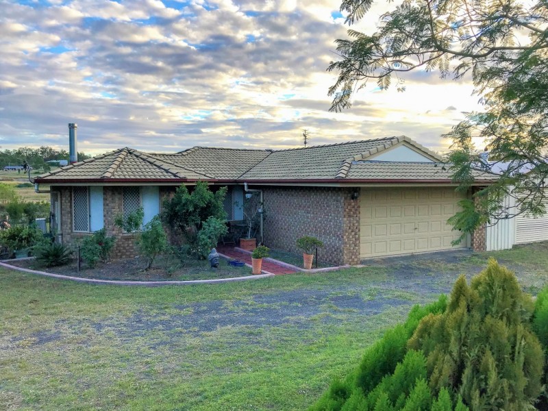 28 Hewett Drive, Regency Downs QLD 4341