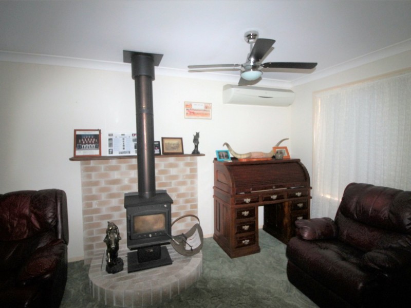 28 Hewett Drive, Regency Downs QLD 4341