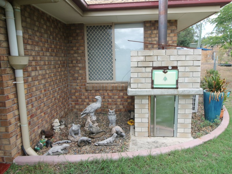 28 Hewett Drive, Regency Downs QLD 4341