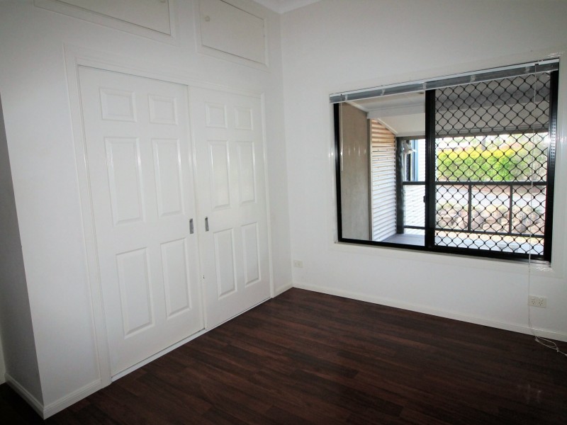 6 Point Piper Close, Laidley Heights QLD 4341