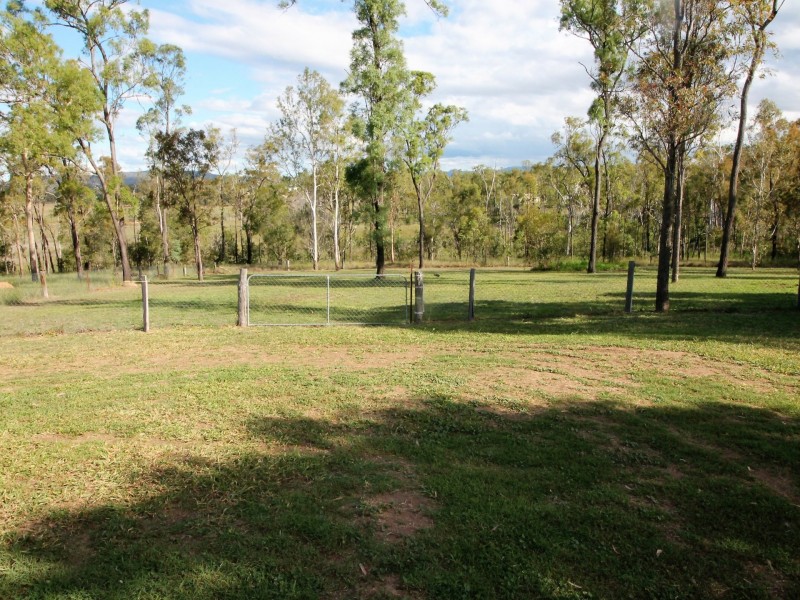 6 Point Piper Close, Laidley Heights QLD 4341