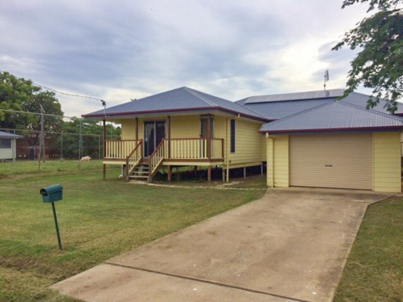 23 William Street, Forest Hill QLD 4342