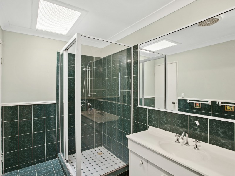 20 Bertrand Avenue, Kensington Grove QLD 4341