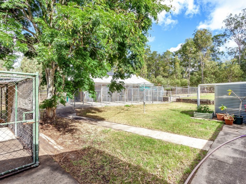 20 Bertrand Avenue, Kensington Grove QLD 4341