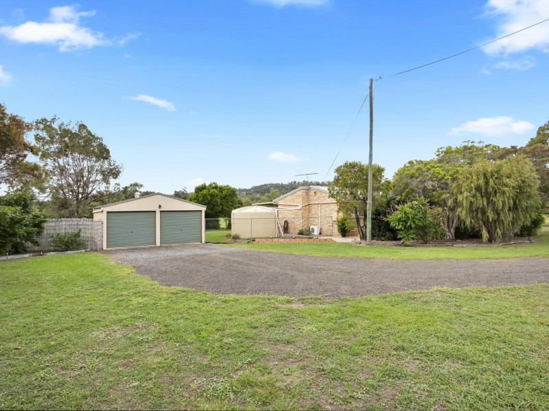 17 Summerholm Rd, Summerholm QLD 4341