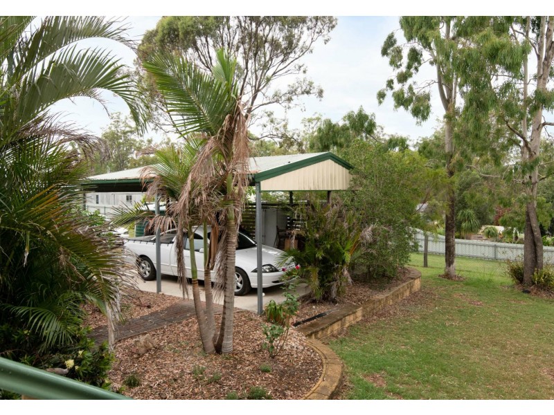 100 Lakes Drive, Laidley Heights QLD 4341