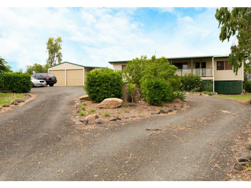 100 Lakes Drive, Laidley Heights QLD 4341