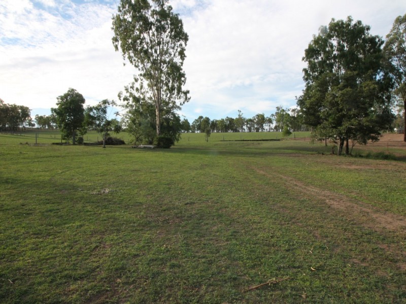 181 Lakes Drive, Laidley Heights QLD 4341