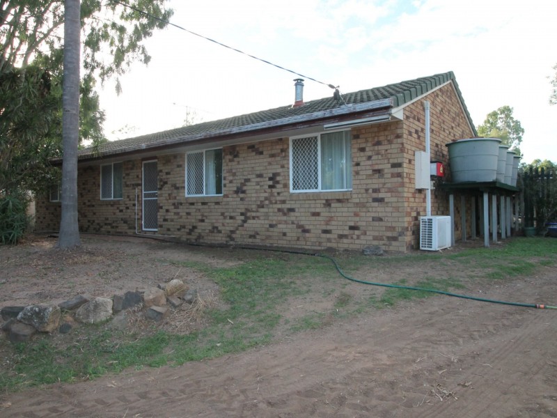181 Lakes Drive, Laidley Heights QLD 4341