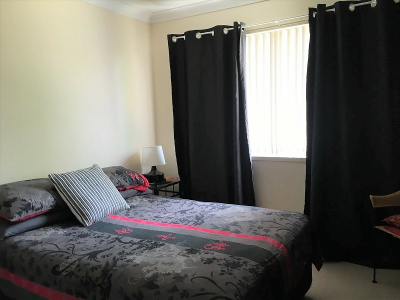 Unit 2/29 Sea Eagle Drive, Lowood QLD 4311