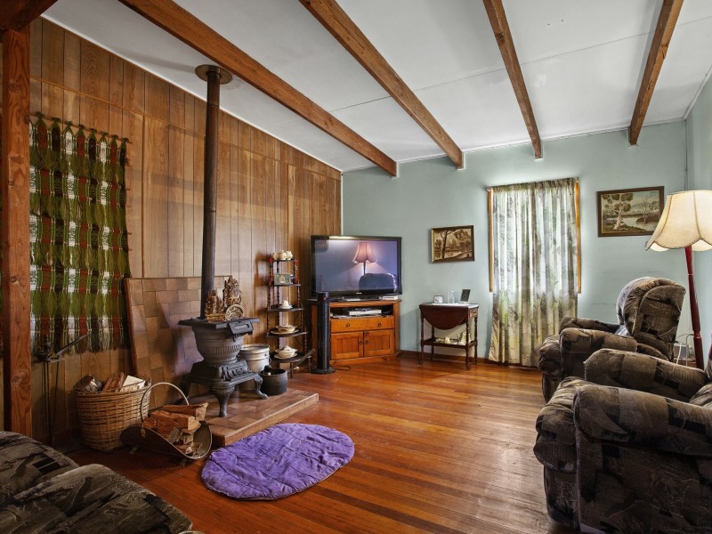 295 Karrabin-Rosewood Rd, Karrabin QLD 4306